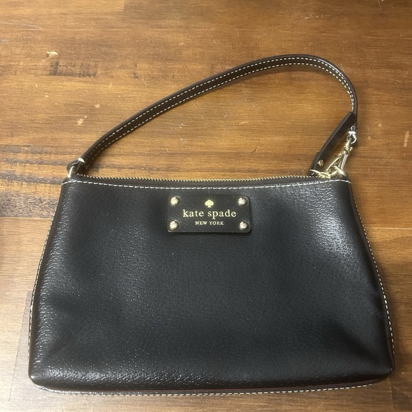 kate spade new york Handbags - KATE SPADE Pebbled Leather Wristlet Clutch‎ Black Zip Close Pink Liner Cow